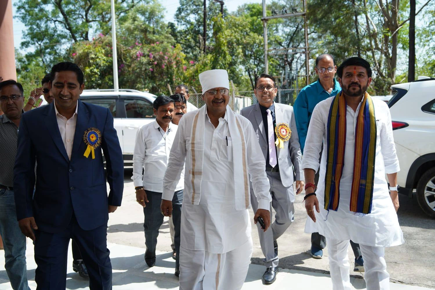 Chief guest Shailendra Jain arriving at campus